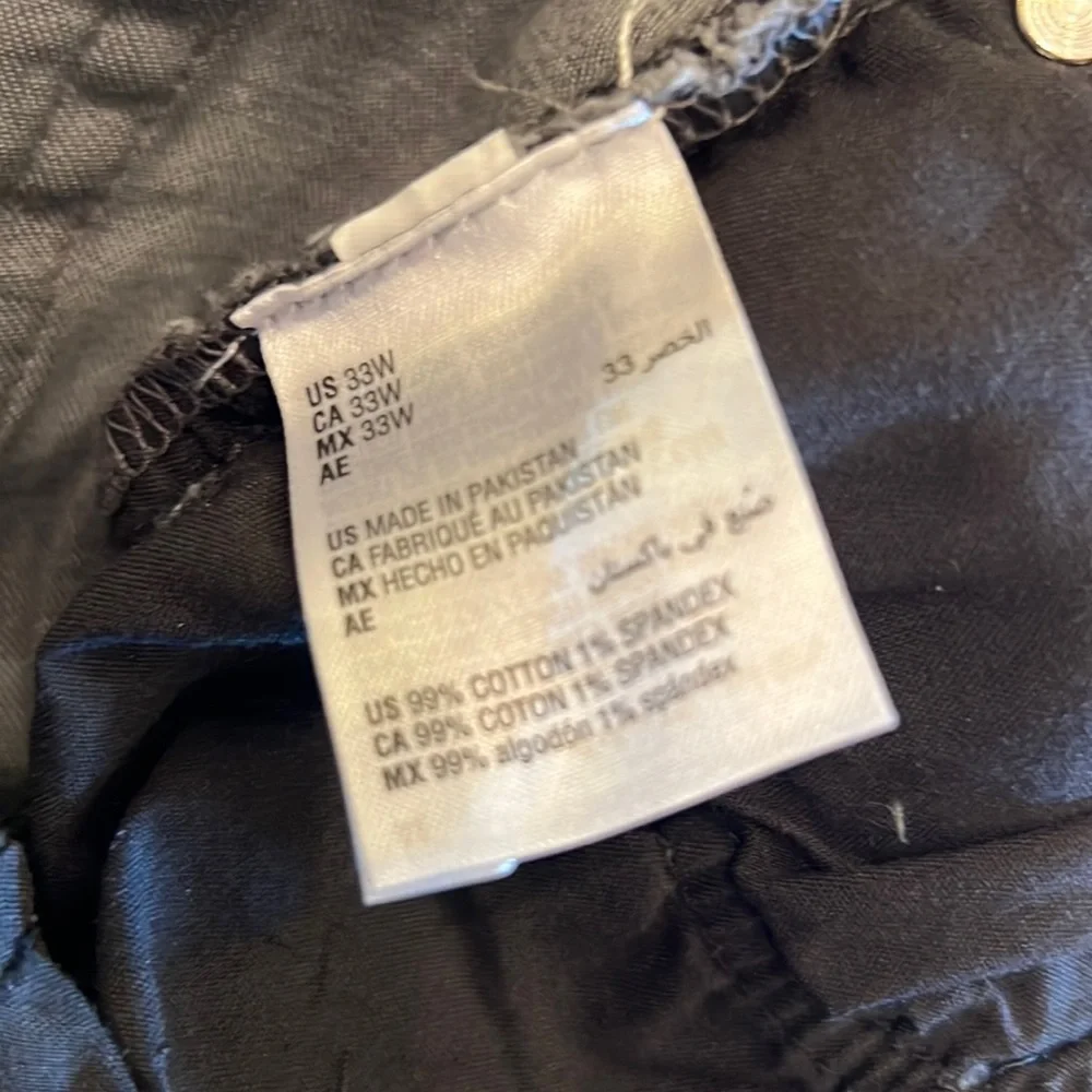 Sun + Stone washed grey men’s size 33 waist jeans. Very good condition